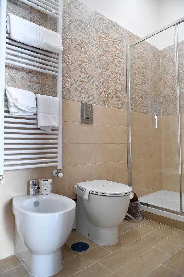 B&B A Due Passi Казерта Экстерьер фото